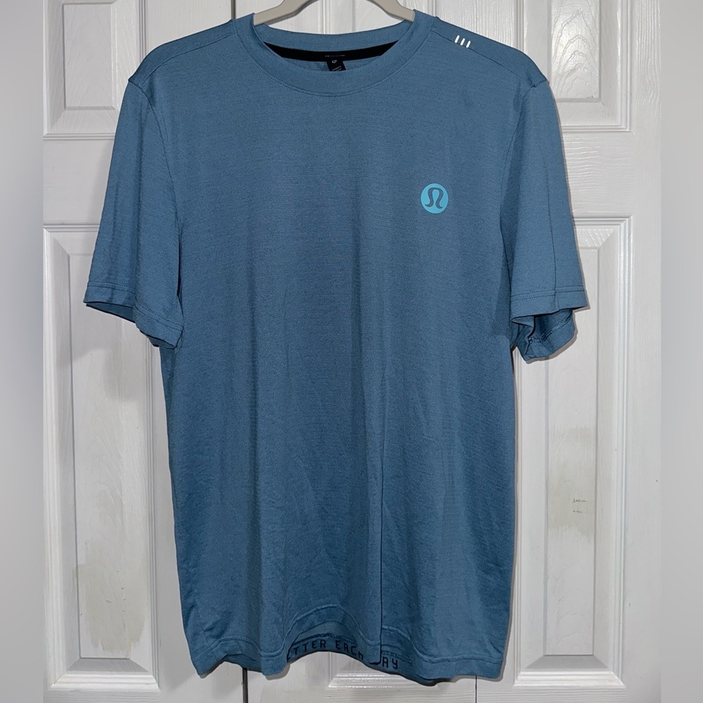 Men’s Blue and teal Lululemon T-shirt.